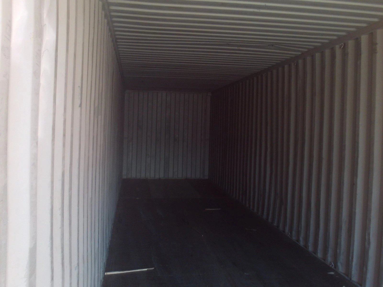 40 ' Standard Quality Shipping / Storage Container - Image 2